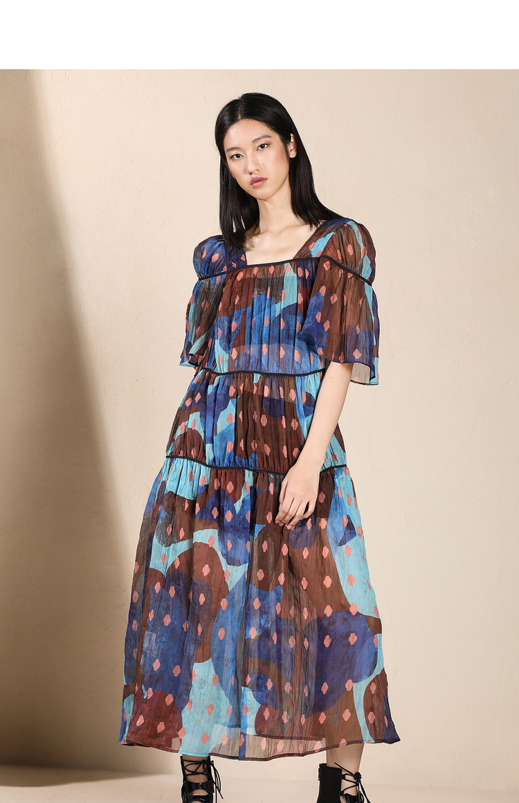 达衣岩时尚方领长款2022年夏季新品波点褶皱连衣裙女夏加尔红m