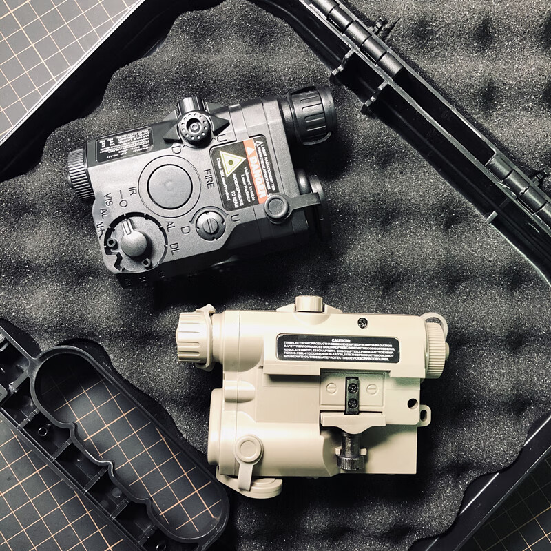 全多功能户外照明led强光手电装备peq-15绿激光镭射指示器 草绿色