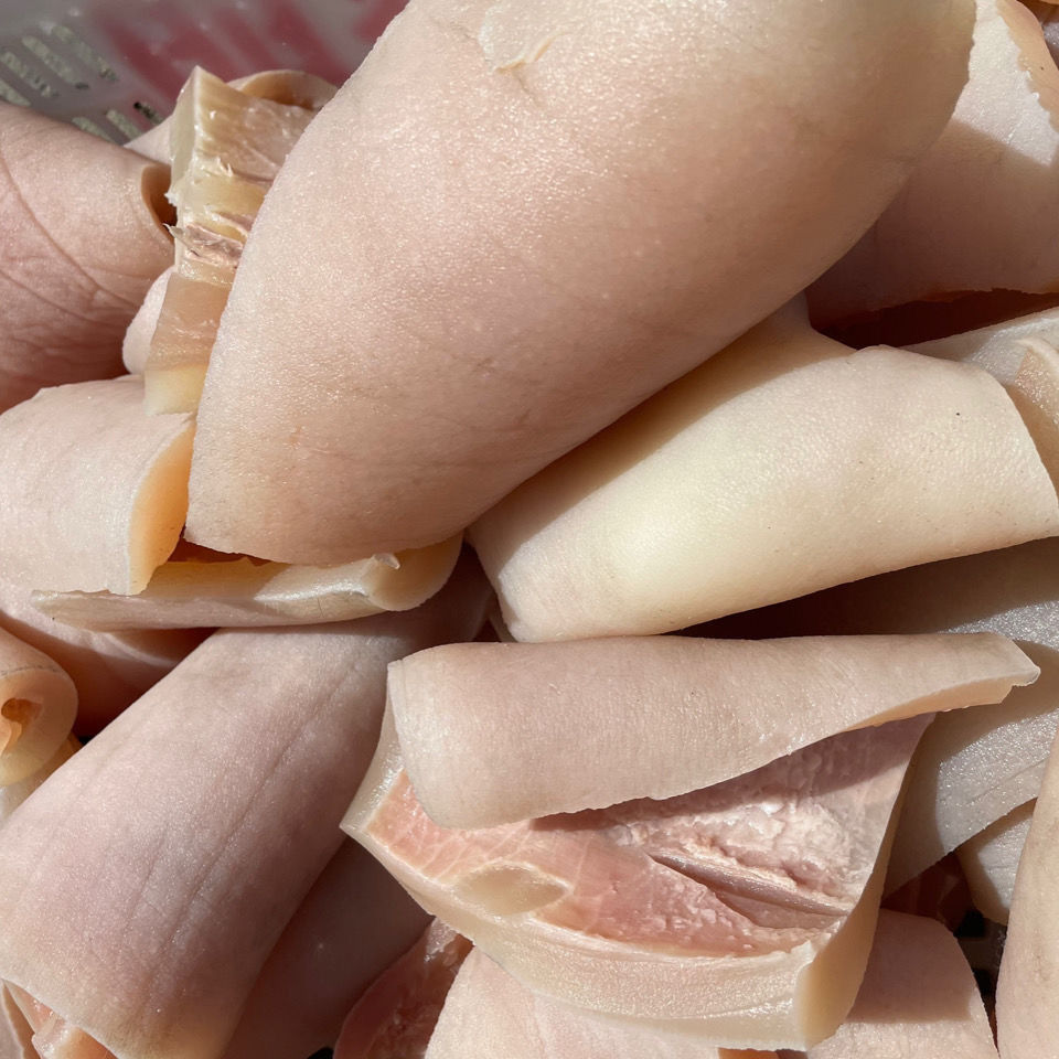 全熟牛皮肉麻辣牛皮牛头皮牛杂肉整块新鲜牛皮批发烧烤火锅食材 头号