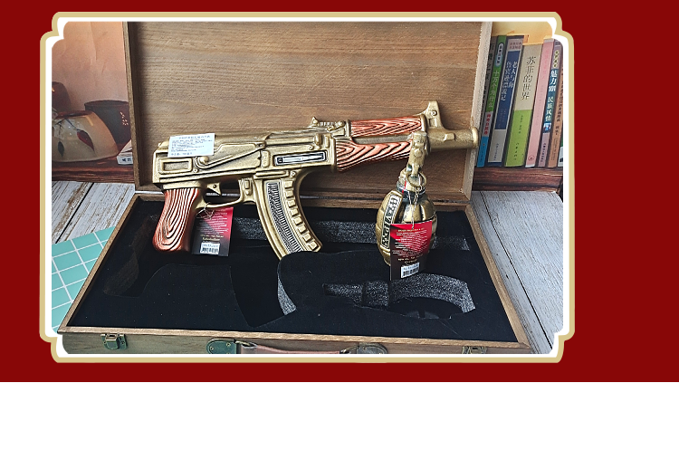 ak47造型酒乌克兰原装进口白兰地限量版木质礼盒送礼摆件伏特加 ak47