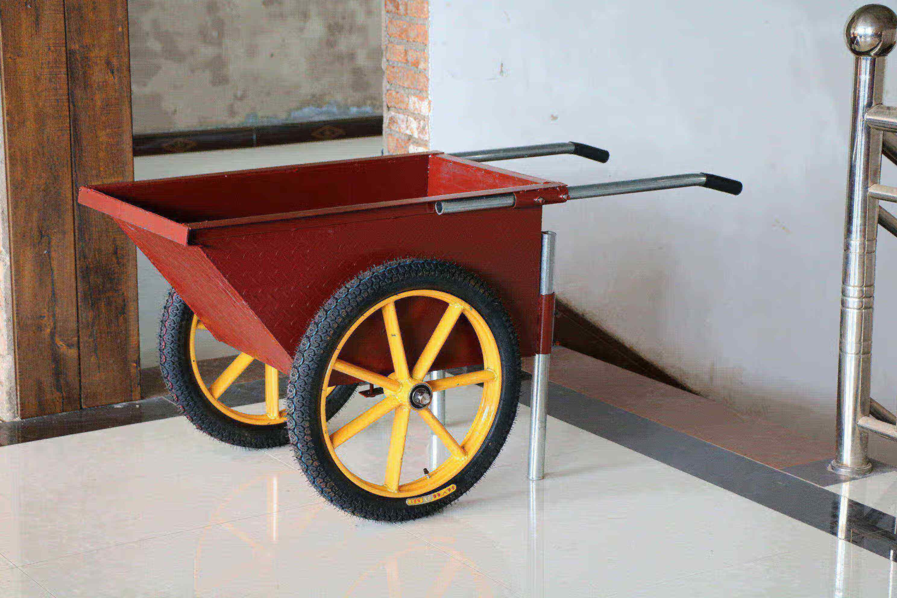 翻斗车劳动两轮手推搬运车工地小推车建筑家用垃圾拉货灰斗车轮胎