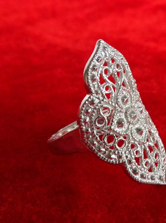 追属abstractlife彝族风格戒指大凉山民间手工艺品银色镂空戒指彝族