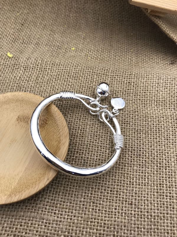 手工雪花银手镯999足银定制实心圆条开口马蹄形白银银镯送女友男友