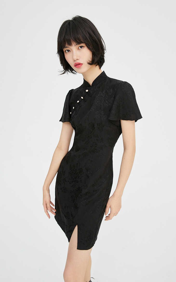 only2021夏季新款背部纽扣装饰旗袍开叉下摆连衣裙女121307020 h1z