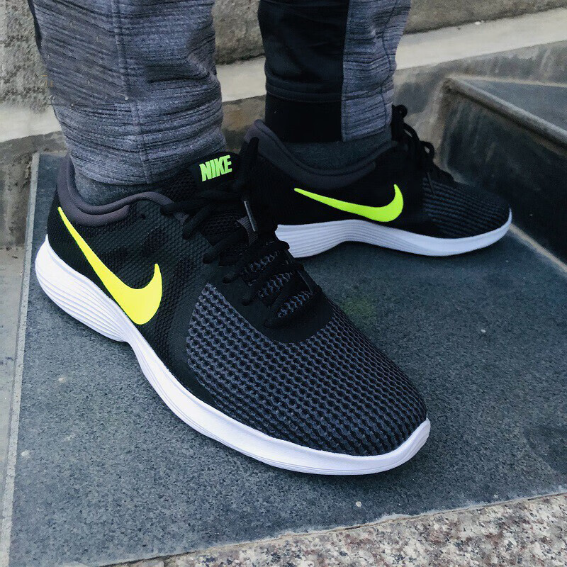nike耐克男鞋2021秋冬新款revolution运动鞋轻便休闲鞋减震跑步鞋