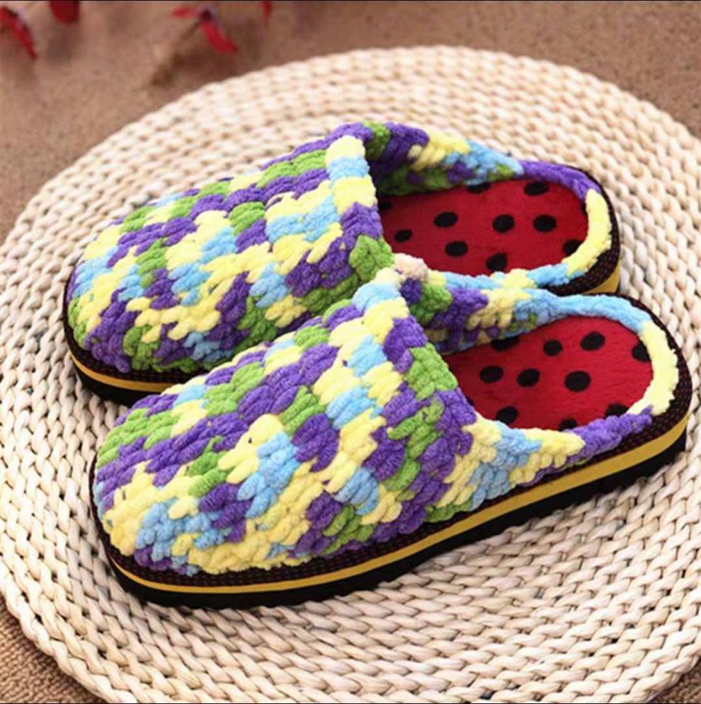 融巾勾拖鞋冰条线拖鞋粗毛线拖鞋保暖防滑居家拖鞋婚嫁成品鞋纯红色