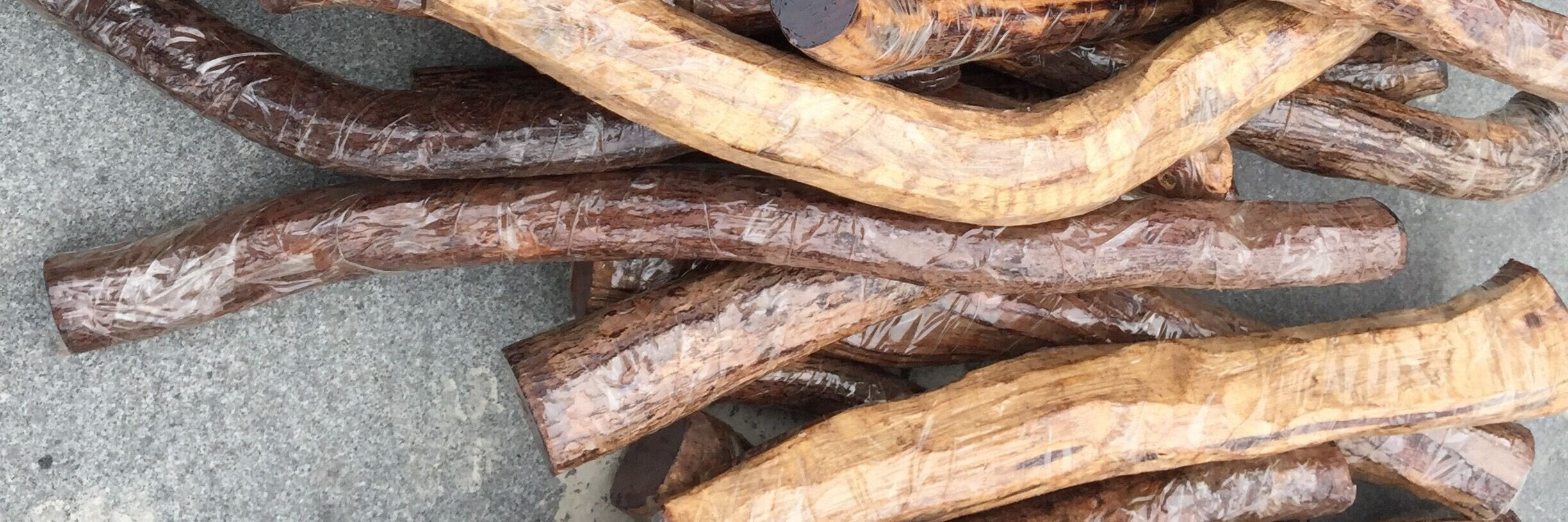 森洲 紫檀柳手串似海南黄花梨对眼鬼脸小叶紫檀木料佛珠木料手串 通货