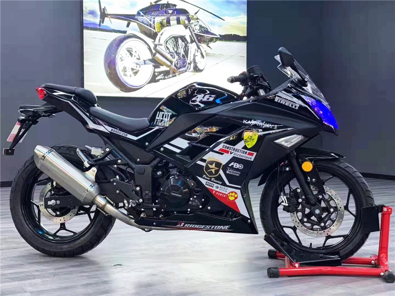 可上牌战隼小忍者电喷摩托车大跑车250cc双缸400水冷地平线450c机车