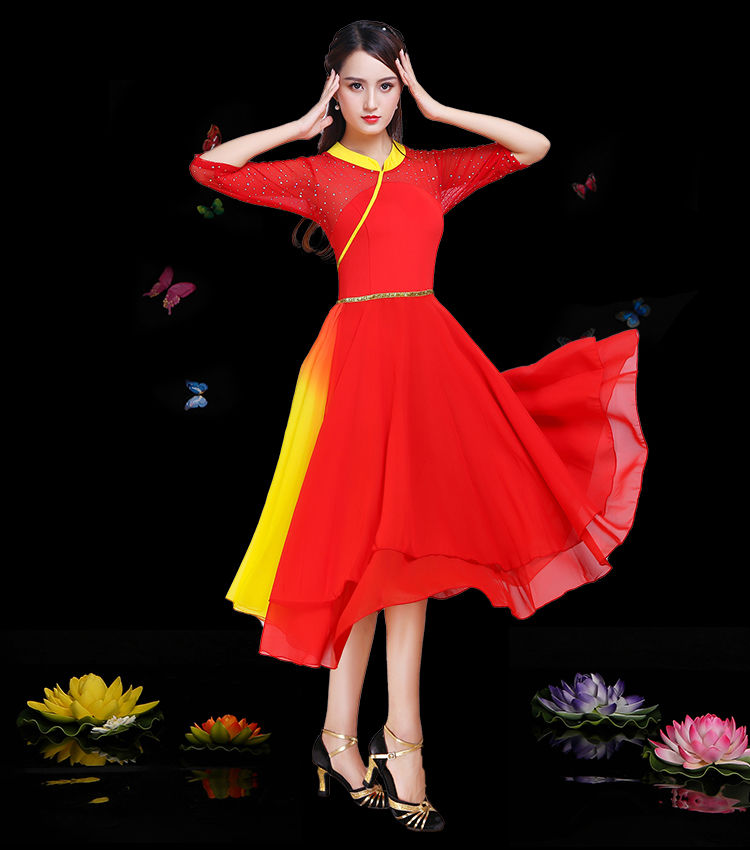春英雨夜广场舞连衣裙 红枣树舞蹈大摆裙 跳舞套裙长裙子演出服装 正