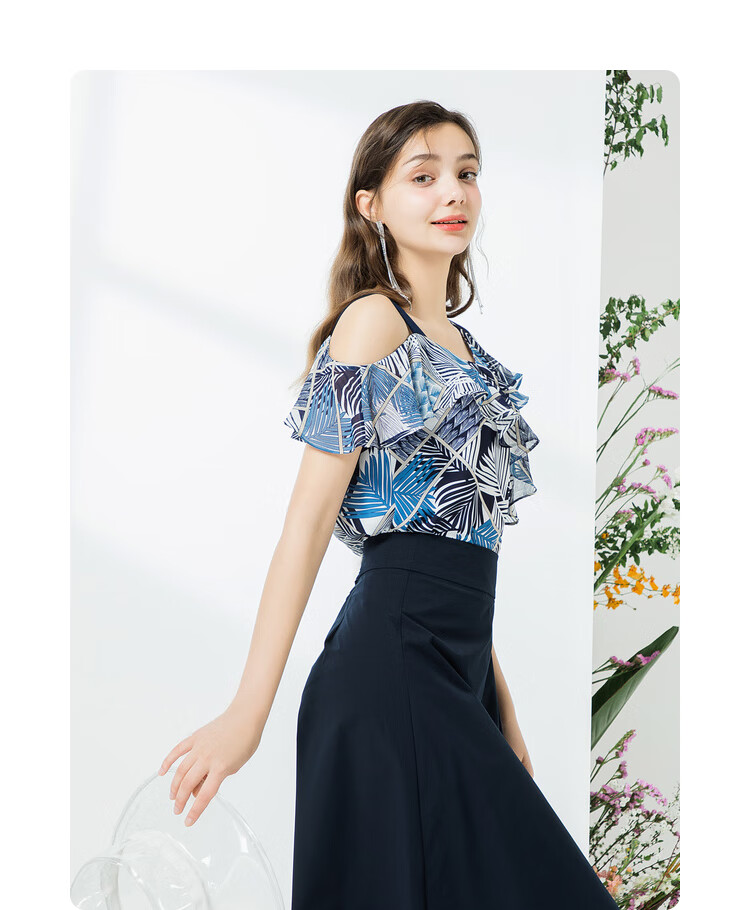 露肩雪纺衫女佳人苑2021年夏季新款时尚印花荷叶袖短款气质上衣 椰树