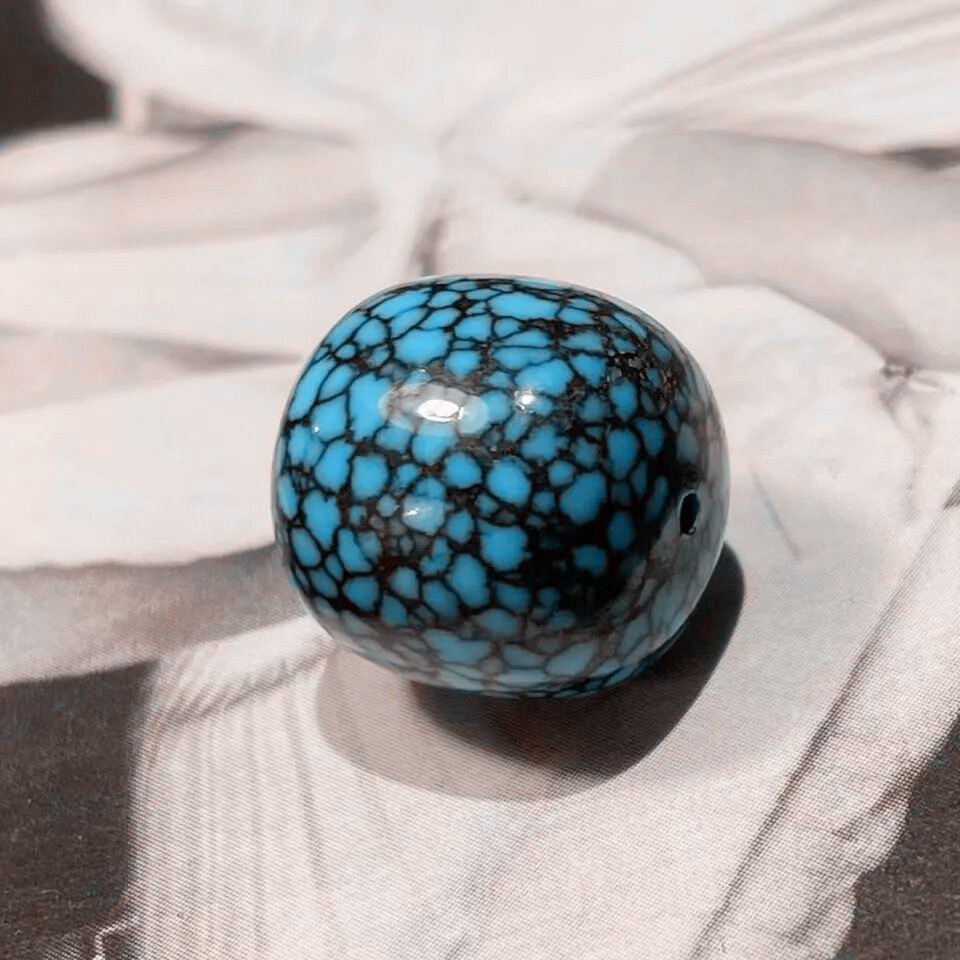 顶妃天然湖北原矿绿松石乌兰花网花老型珠桶珠高瓷蓝料佛珠菩提腰珠