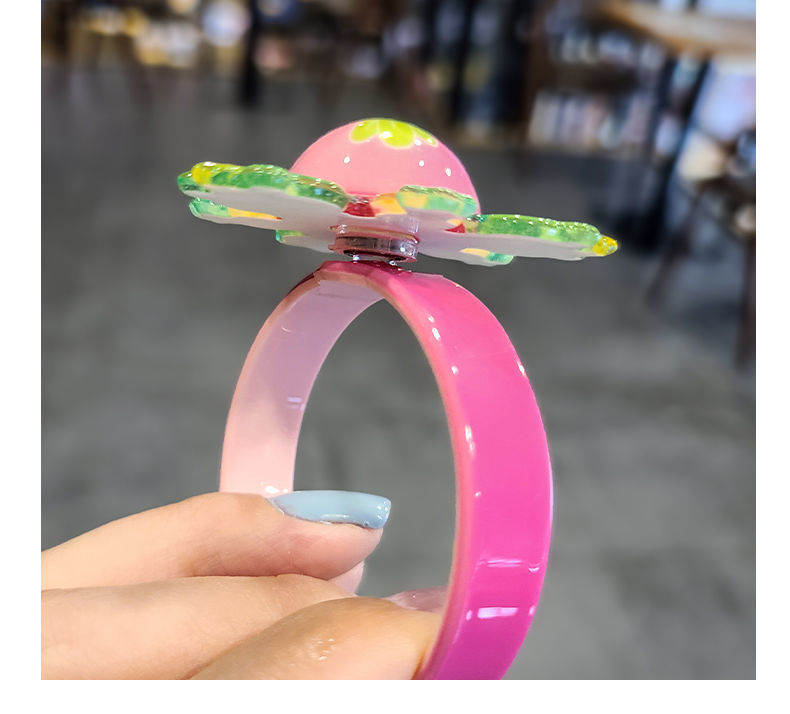 儿童手链儿童手链可旋转手环可爱卡通青蛙宝宝首饰创意小礼物塑料手镯