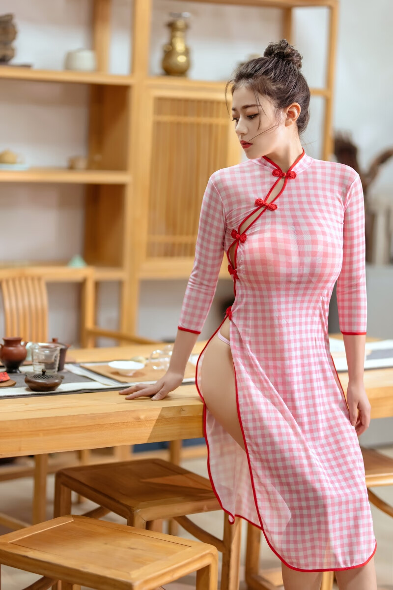 【保密发货】性感薄纱复古旗袍女透视格子偏领长衫开叉连衣民国风长袖