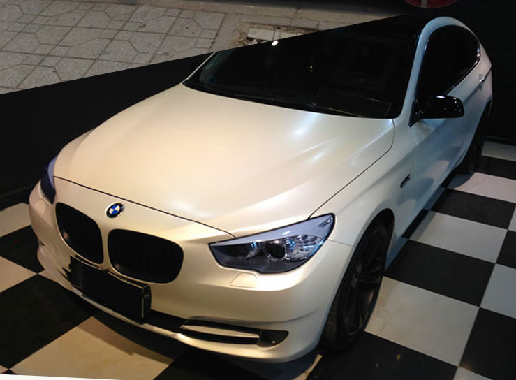 白车刮蹭贴汽车改色膜亮光引擎盖珍珠白色贴膜摩托电动车车身亚光后