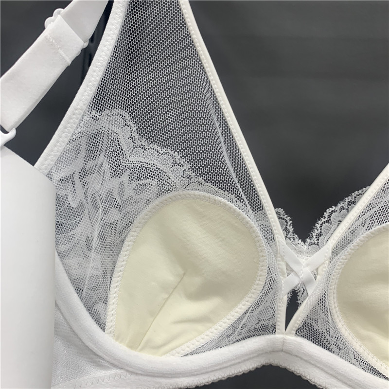 皮尔卡丹旗舰官方店桑蚕丝里料薄水晶杯内衣女无钢圈文胸聚拢舒适大胸