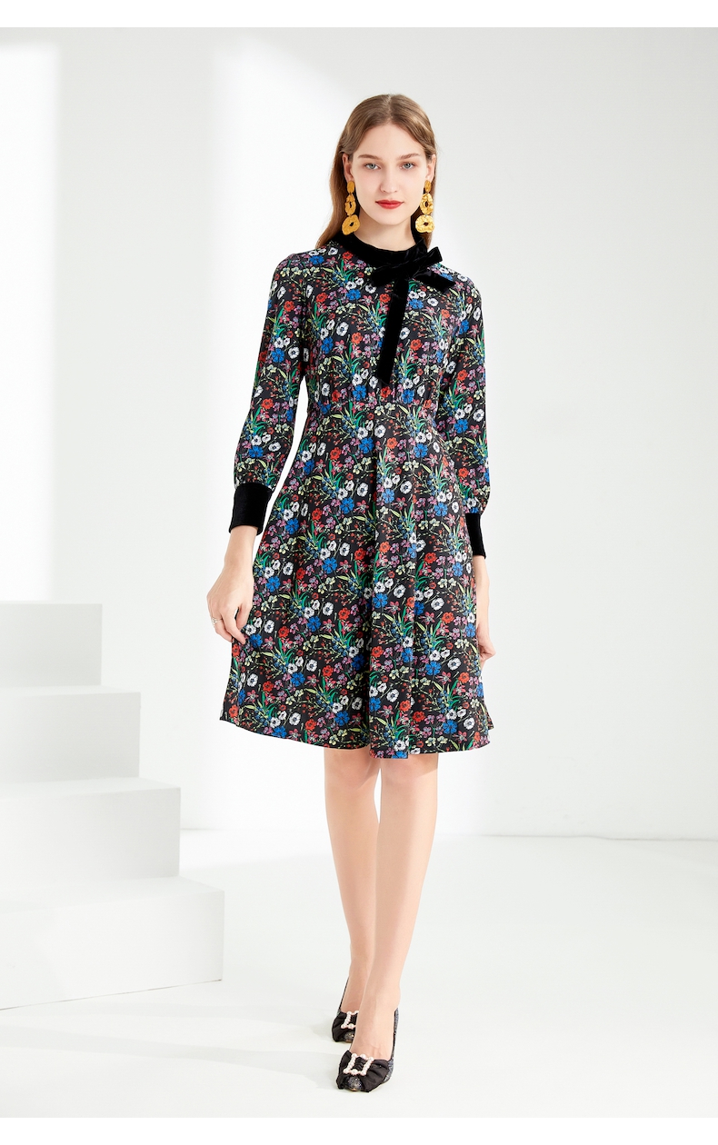 沐兰高端印花连衣裙春装新款优雅丝绒蝴蝶结圆领长袖中长款克红花46