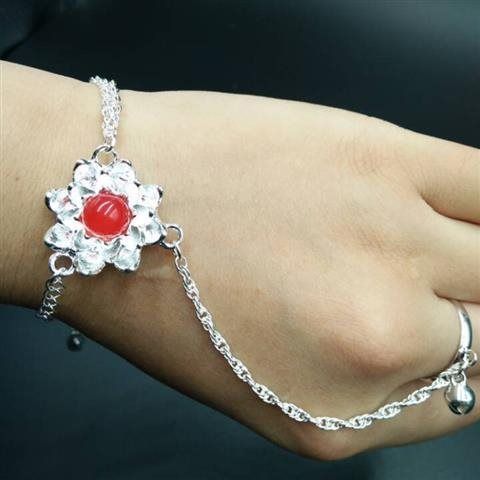 nice古风手链戒指一体彼岸花戒指手链一体古风手饰红绳子女生生日礼物