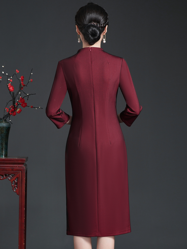 柳郡婚礼妈妈装秋冬款结婚礼礼服加肥加大码高端连衣裙高贵加绒喜婆婆