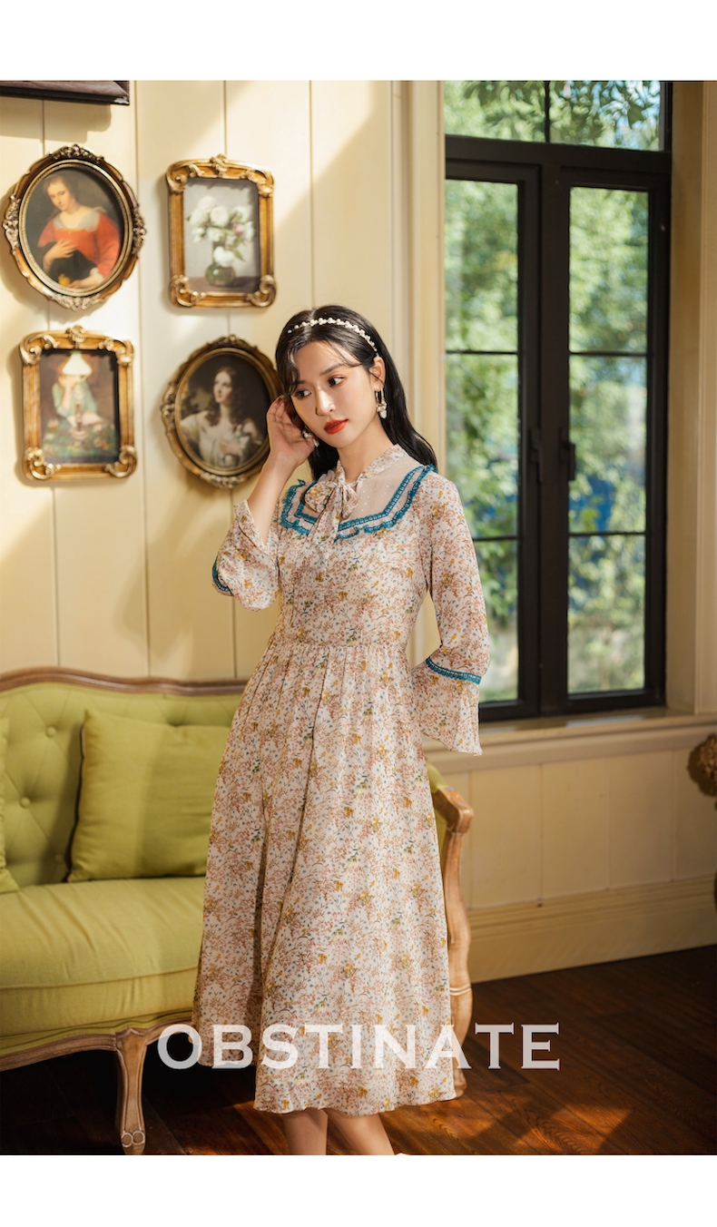 固执格林2021秋季新款气质复古拼接蝴蝶结时尚碎花雪纺连衣裙卡其碎花