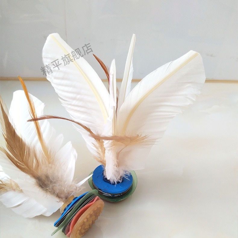大白色鹅毛好鸡毛毽牛筋底儿童小学生比赛大花毽批发白色三个大白毽