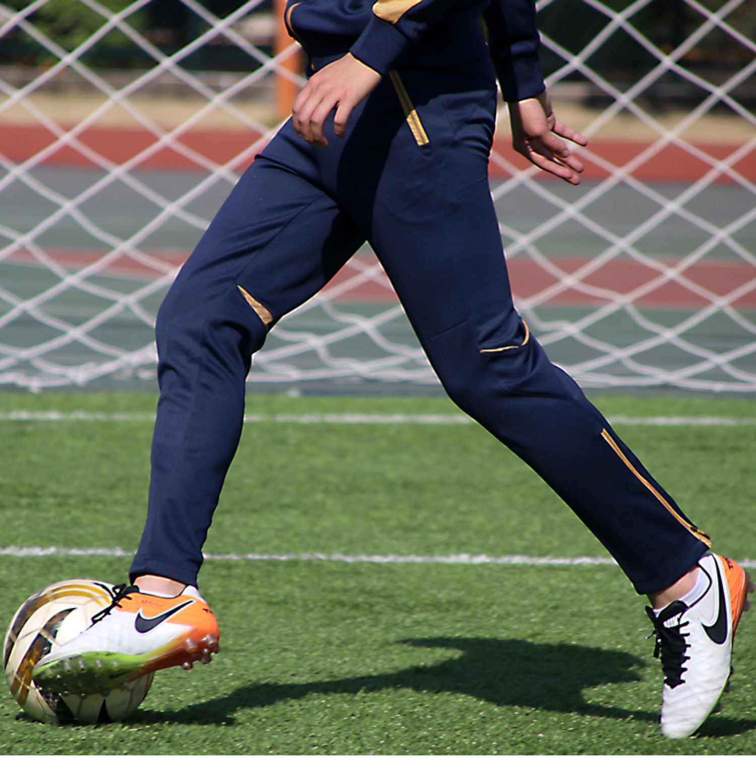 春秋季高弹足球训练裤收腿长裤男修身收口小腿运动口袋拉链小脚裤黑色