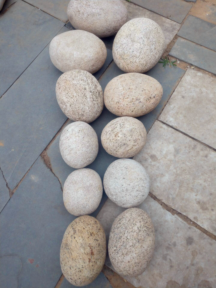 石春天然鹅卵石河卵石大圆石春风水石镇宅原石布景室内造景圆石头翡翠