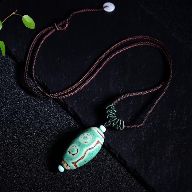 卫城西藏青稞供金刚三眼天珠吊坠包浆老油料天珠玛瑙扁珠子项链挂件