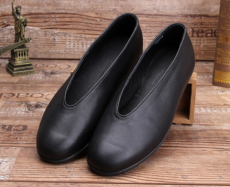 老北京布鞋男休闲鞋防滑耐磨圆口皮鞋老头鞋一脚蹬真皮透气爸爸鞋