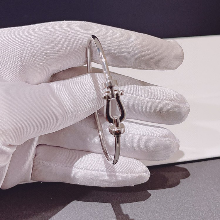 手镯女银小众航海8字马蹄扣玫瑰金男网红情侣款 满钻马蹄扣银色-17号