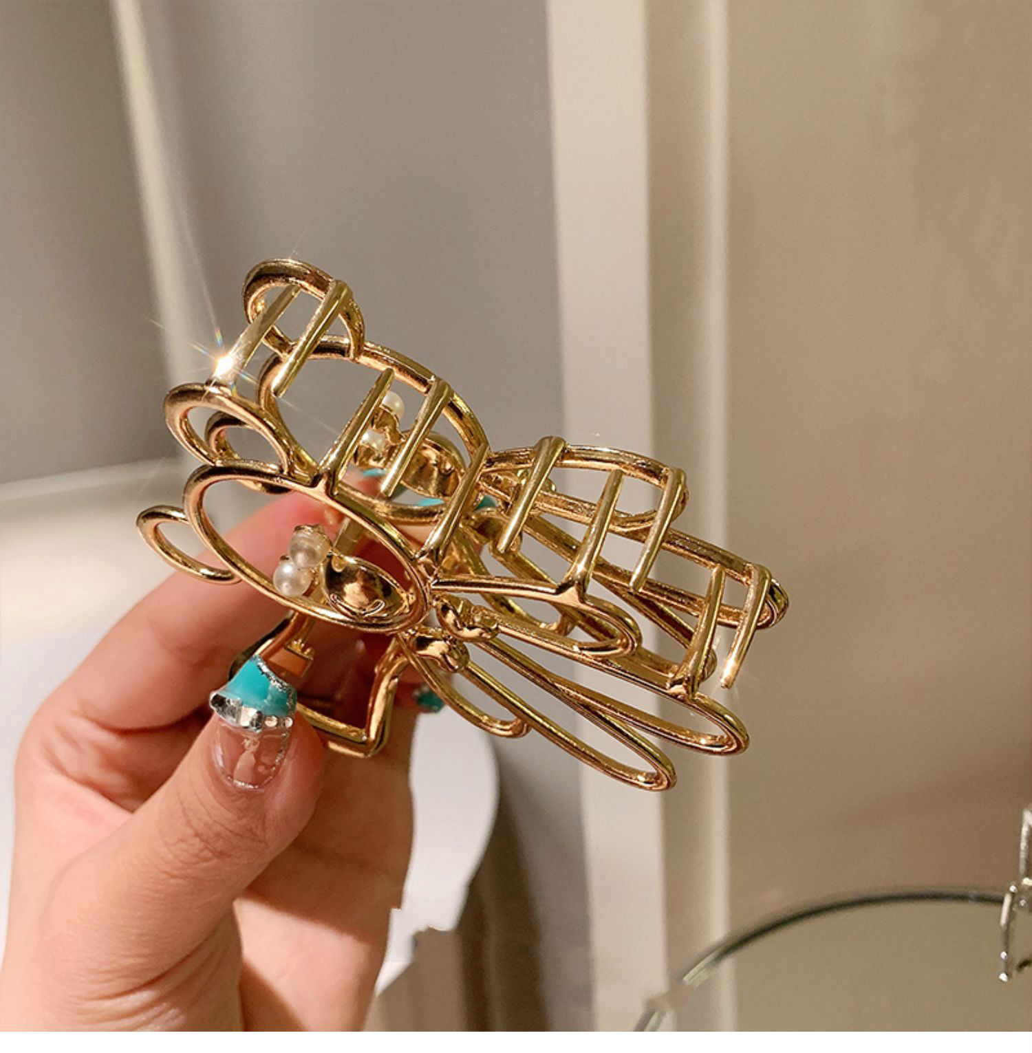 小熊夹子头饰抓发夹女夏季后脑勺鲨鱼夹大号发抓夹发卡网红发量多