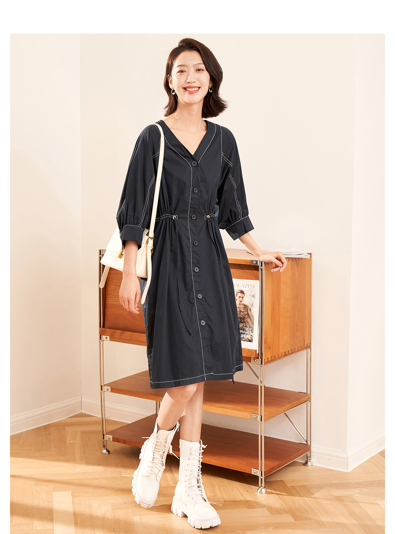 布景连衣裙女2021年秋季新品纯色简约明线撞色v领抽绳长袖藏青l