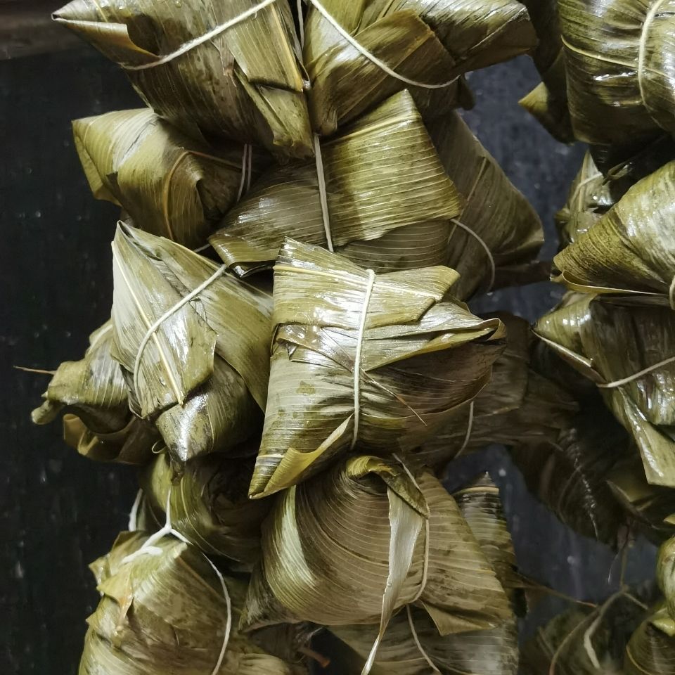 广东惠州产客家高潭灰水粽甜粽豆沙手工碱水粽子糯米粽礼盒8个原味