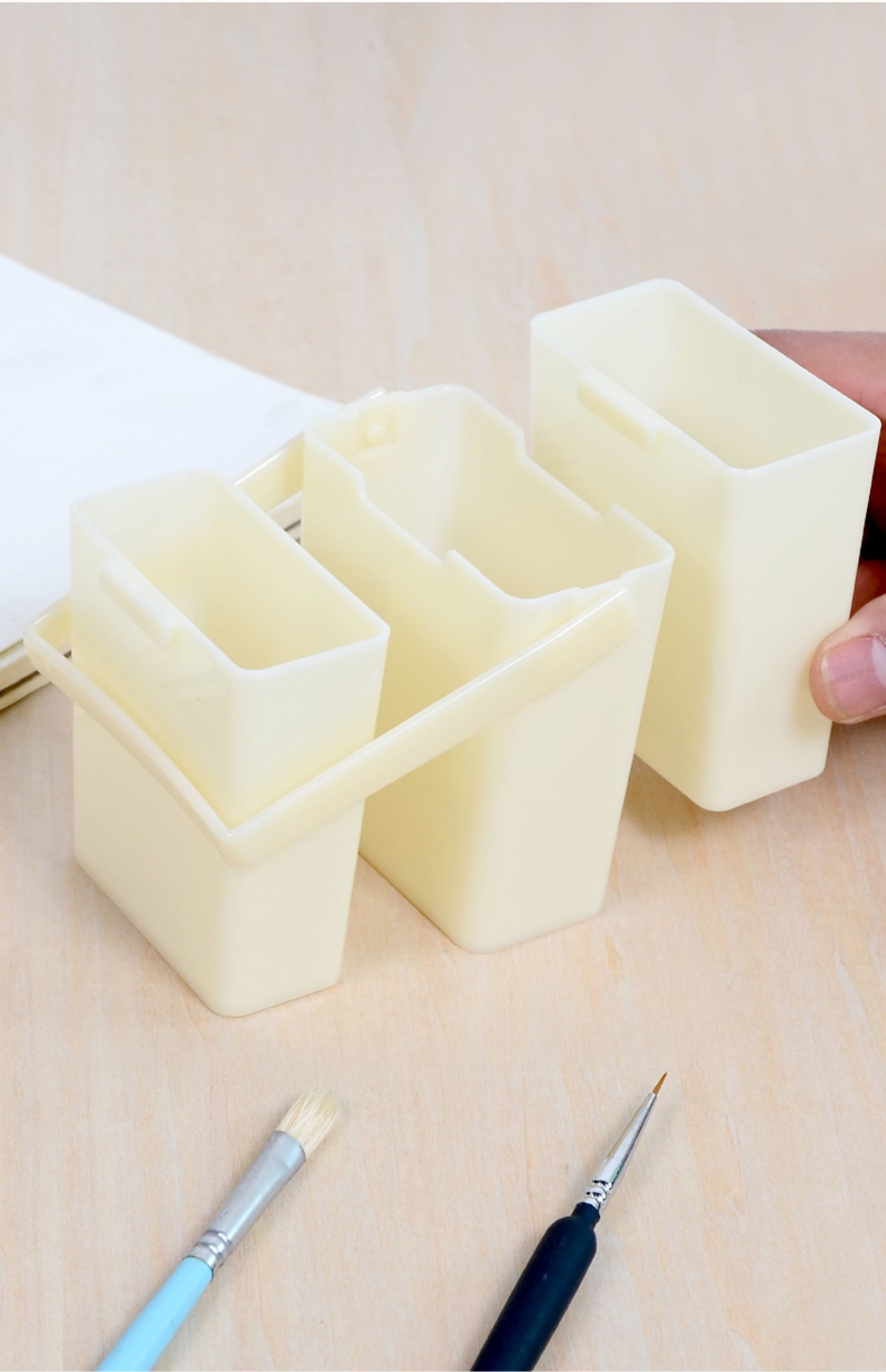 山柏三合一洗笔筒多功能大号折叠水桶儿童美术生便携式洗笔桶小号涮