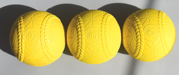 棒球标准比赛用式空心橡胶棒球高级软式棒球abc黄色c球