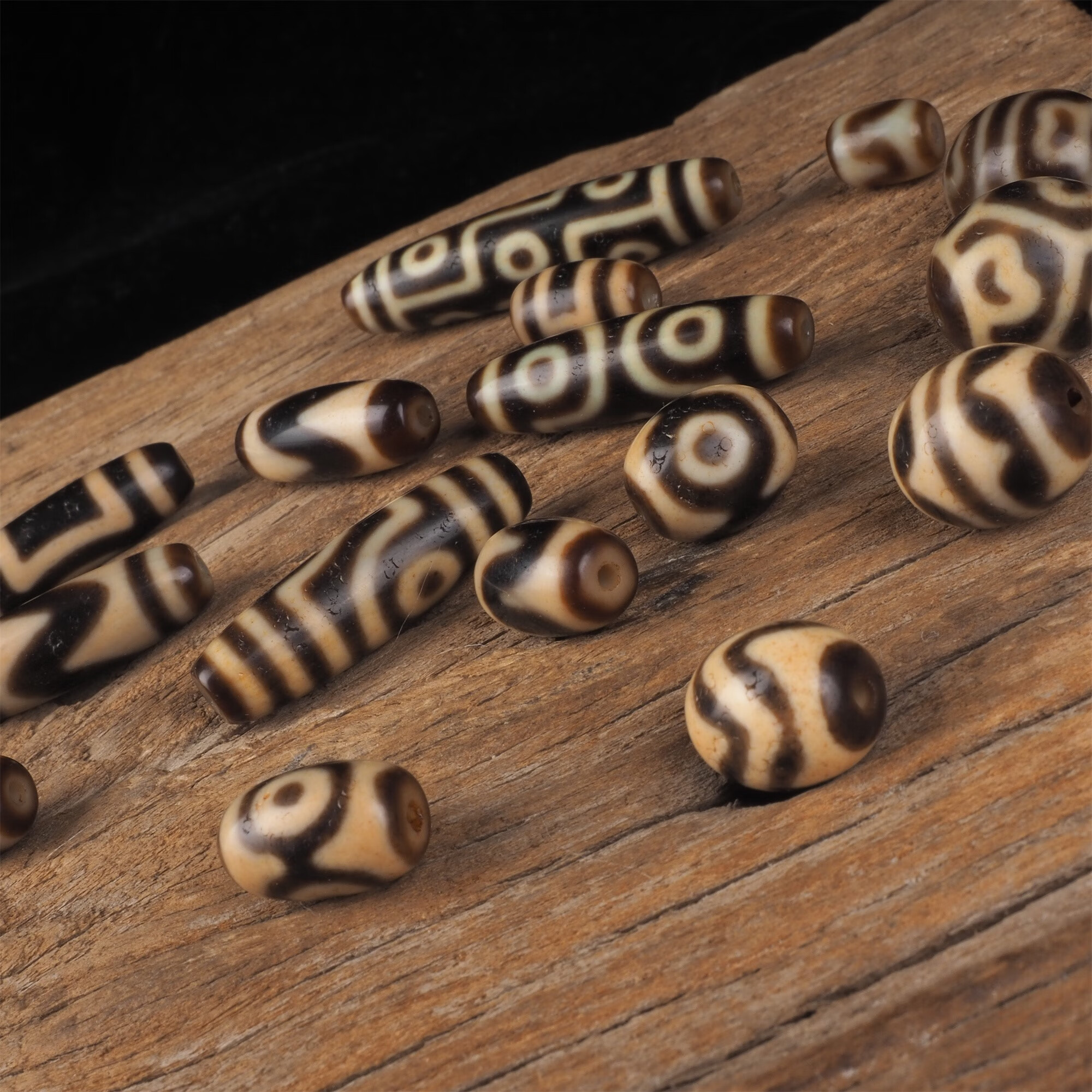 石俞记 天珠一代至纯上肯3a熔岩金龙枯珠九眼石页岩玛瑙项链手串 宝盖