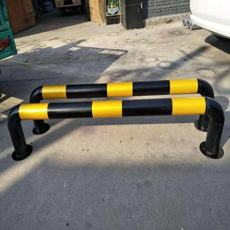 防撞柱钢管护栏u型m型挡车阻车器挡车柱车位停车桩防护加厚 u型黑炭管
