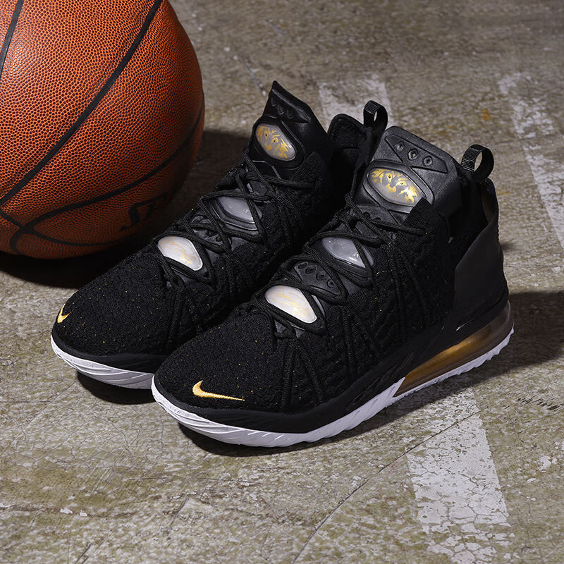 耐克(nike)詹姆斯18代男子气垫篮球鞋运动鞋实战水泥地运动鞋詹姆斯