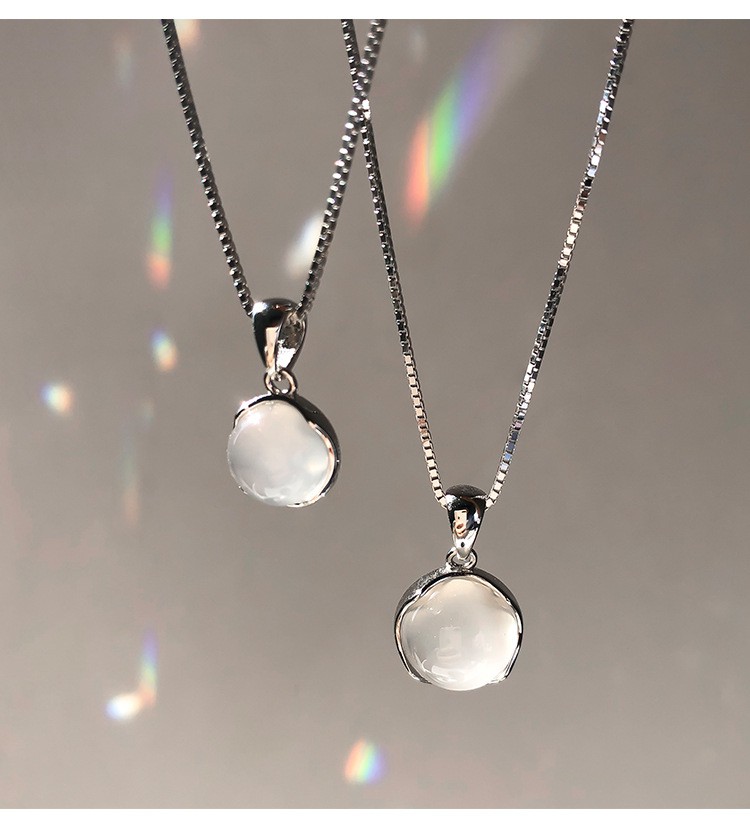 s925银网红白玉髓吊坠项链女冷淡风小众设计感锁骨链感饰品白玉髓项链