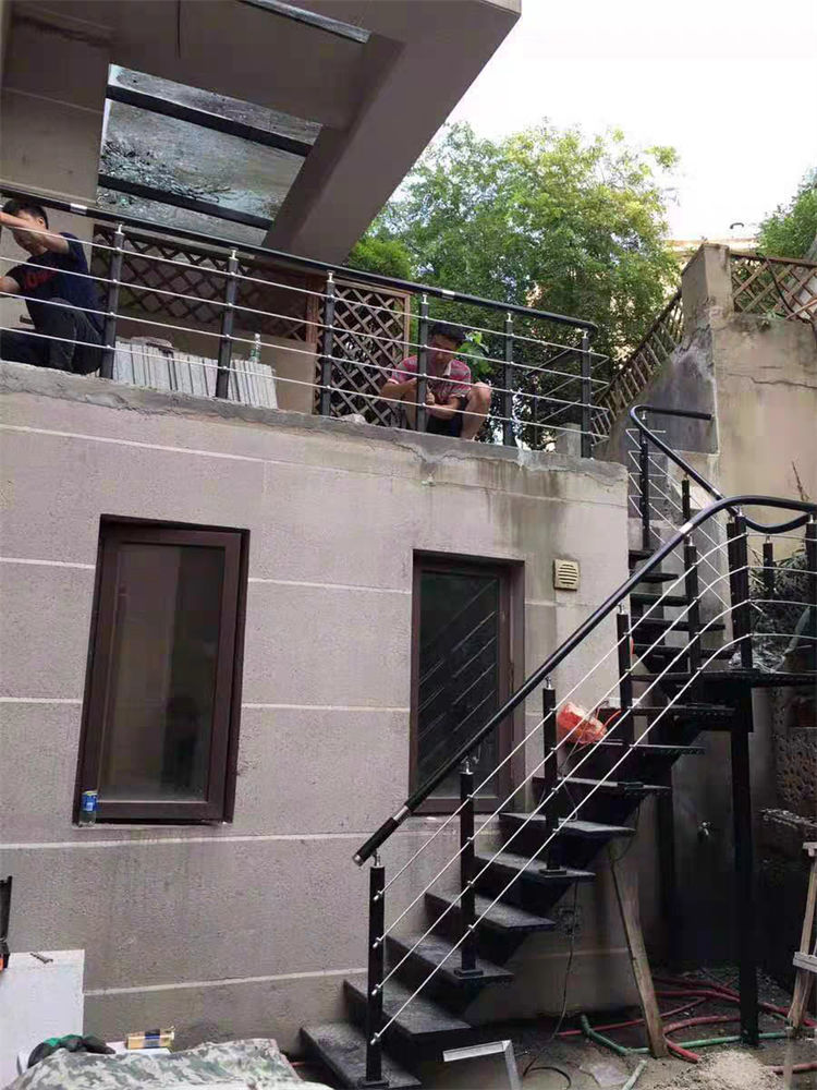 楼梯室外楼梯室外旋转楼梯露天楼梯阳台楼梯户外旋转楼梯消防楼梯