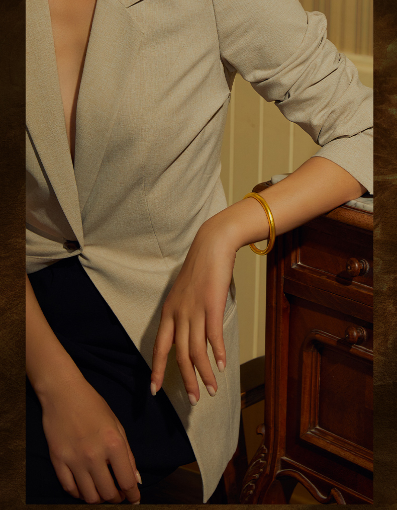 周六福 黄金手镯女古法工艺足金传承金刚细镯手饰 计价 58mm - 35.8g(