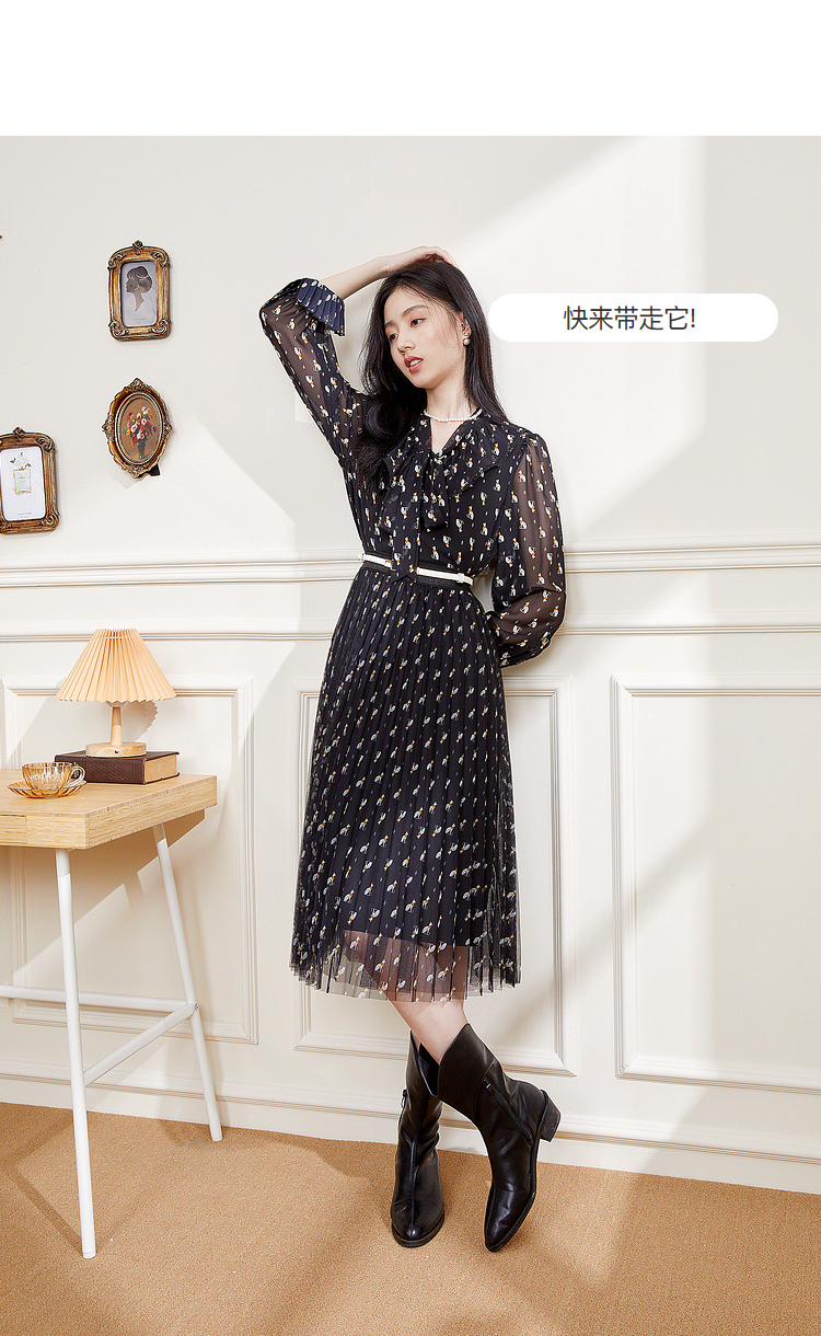 秋水伊人系带v领上衣2021年秋装新款时尚气质木耳边印花雪纺衫 黑色 m