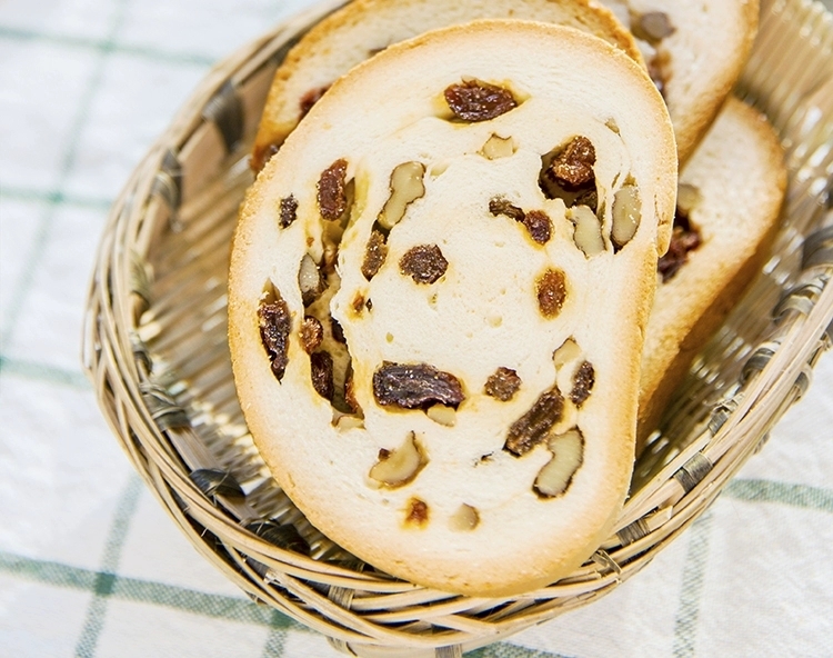 新疆西域麦尔斯果仁大列巴黑麦杂粮枸杞营养早餐俄罗斯风味面包 全麦