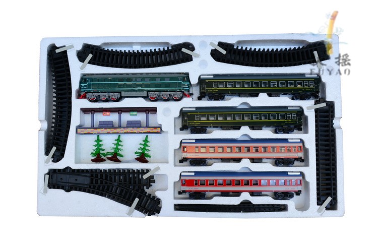 绿皮怀旧火车绿皮火车轨道儿童玩具模型仿真带多节车厢超长大型中国