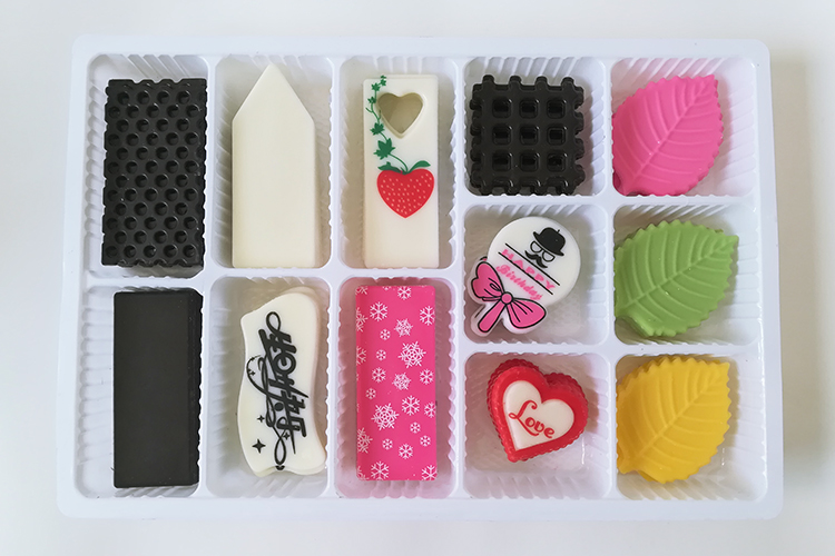 巧克力装饰片插件插片生日蛋糕饰品 巧克力配件 卡通组合可食用 组合