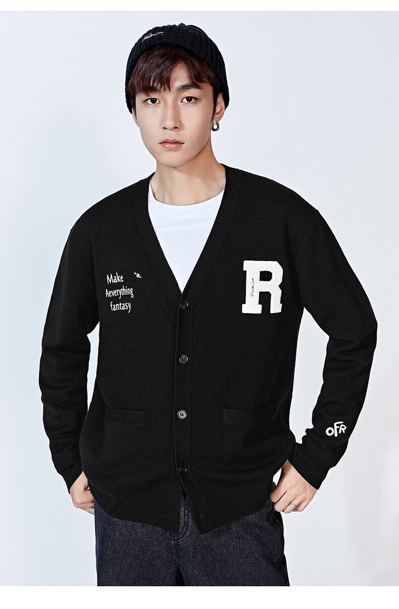 太平鸟男装针织开衫男冬季新款字母毛线衣潮流毛衣v领外套黑色微阔s