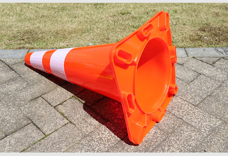 锥桶塑料道路交通设施路锥三角障碍施工警示墩子路障雪糕桶屏障 固定