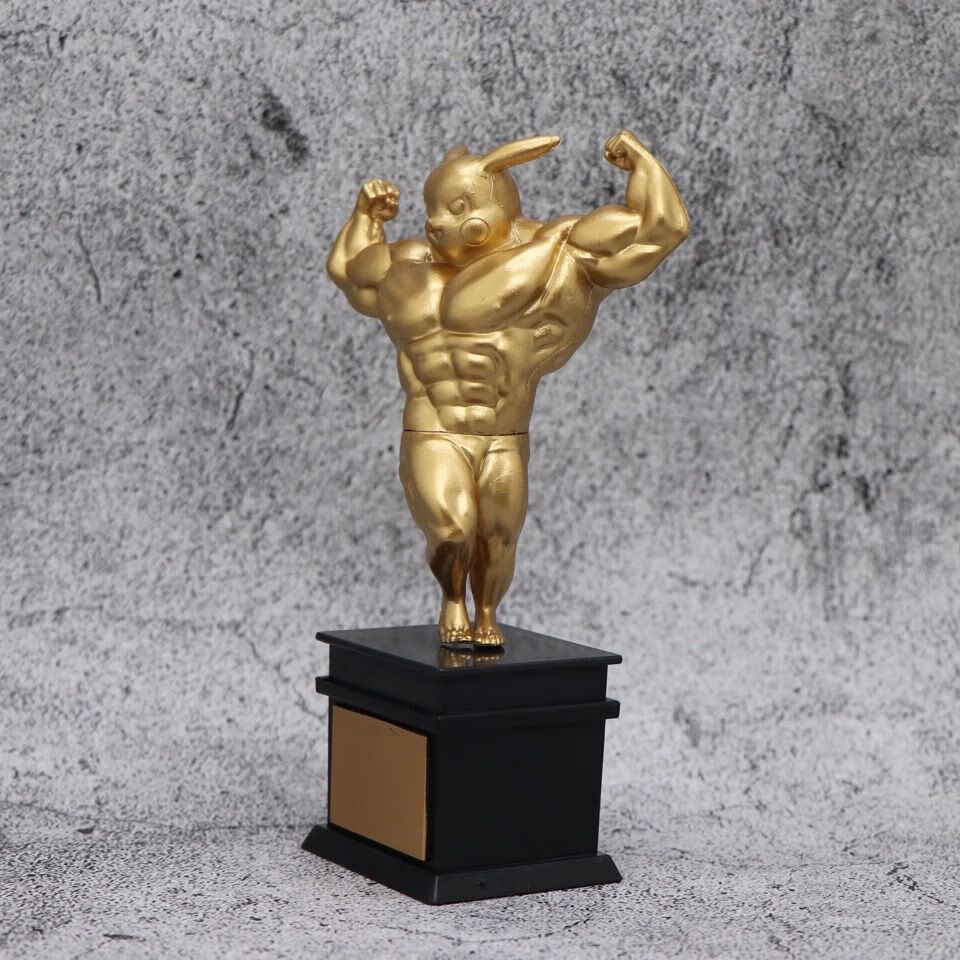 定制宠物小精灵小金人肌肉恶搞皮卡丘模型车载摆件生日礼物金色皮卡丘