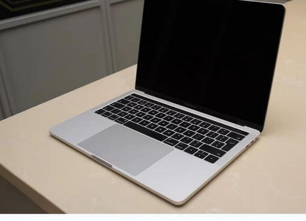 apple/苹果macbook pro轻薄学生 15英寸手提办公游戏笔记本电脑i7 15.