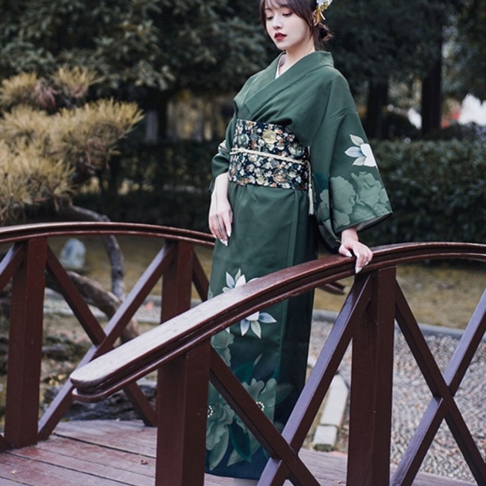 特价高档日本和服礼服女正装传统改良中国风日式和风浴衣复古连衣裙