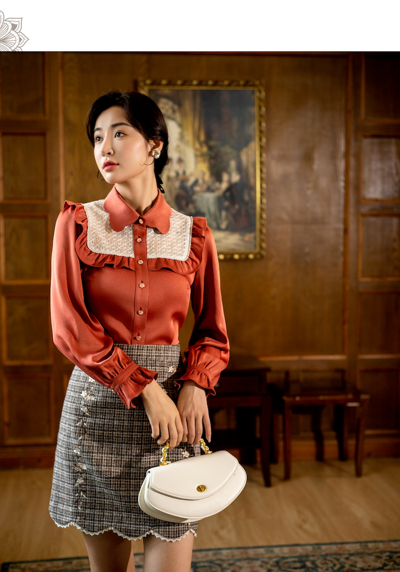 固执2021秋季新款女装设计感蕾丝拼接娃娃领长袖衬衫93113cs06873